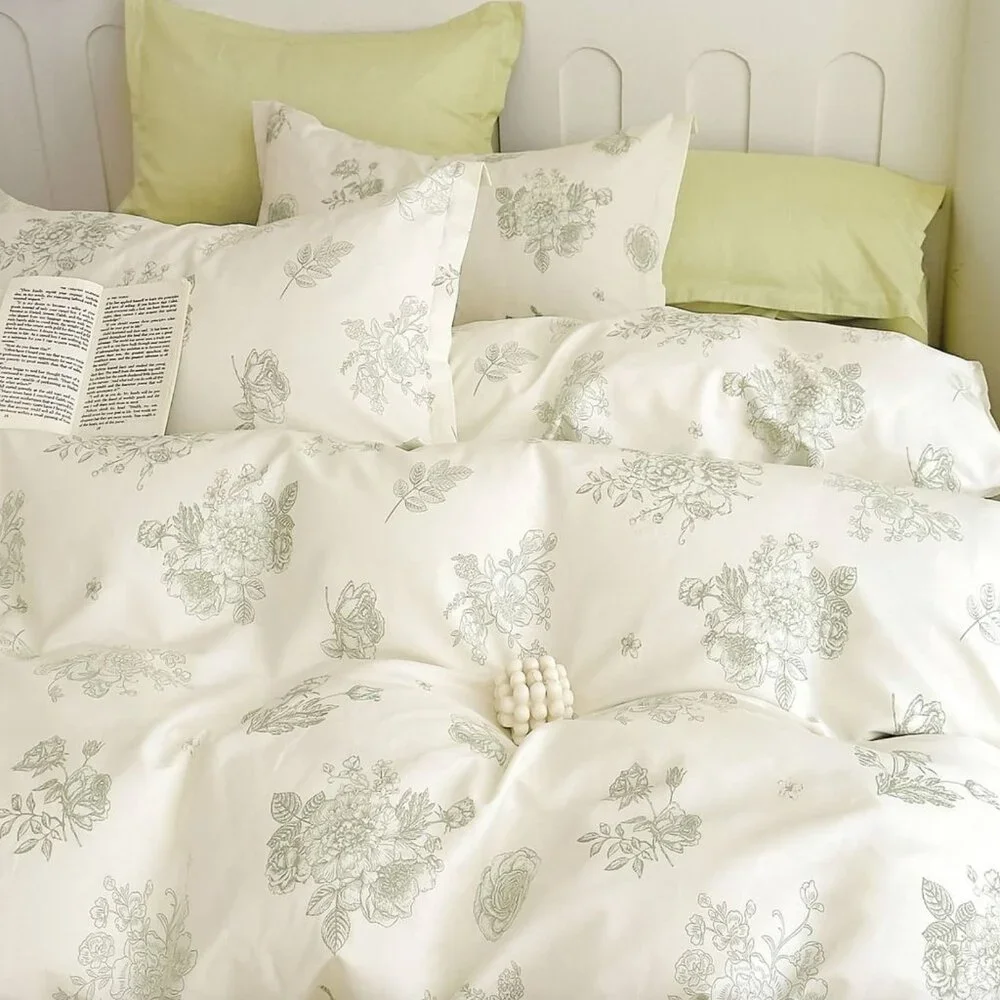 Reversible Comforter Set Green Floral Cream Botanical Cottagecore Minimalist Bed